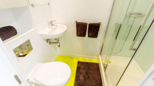 Shower toilet YARA_Student_NSD_042